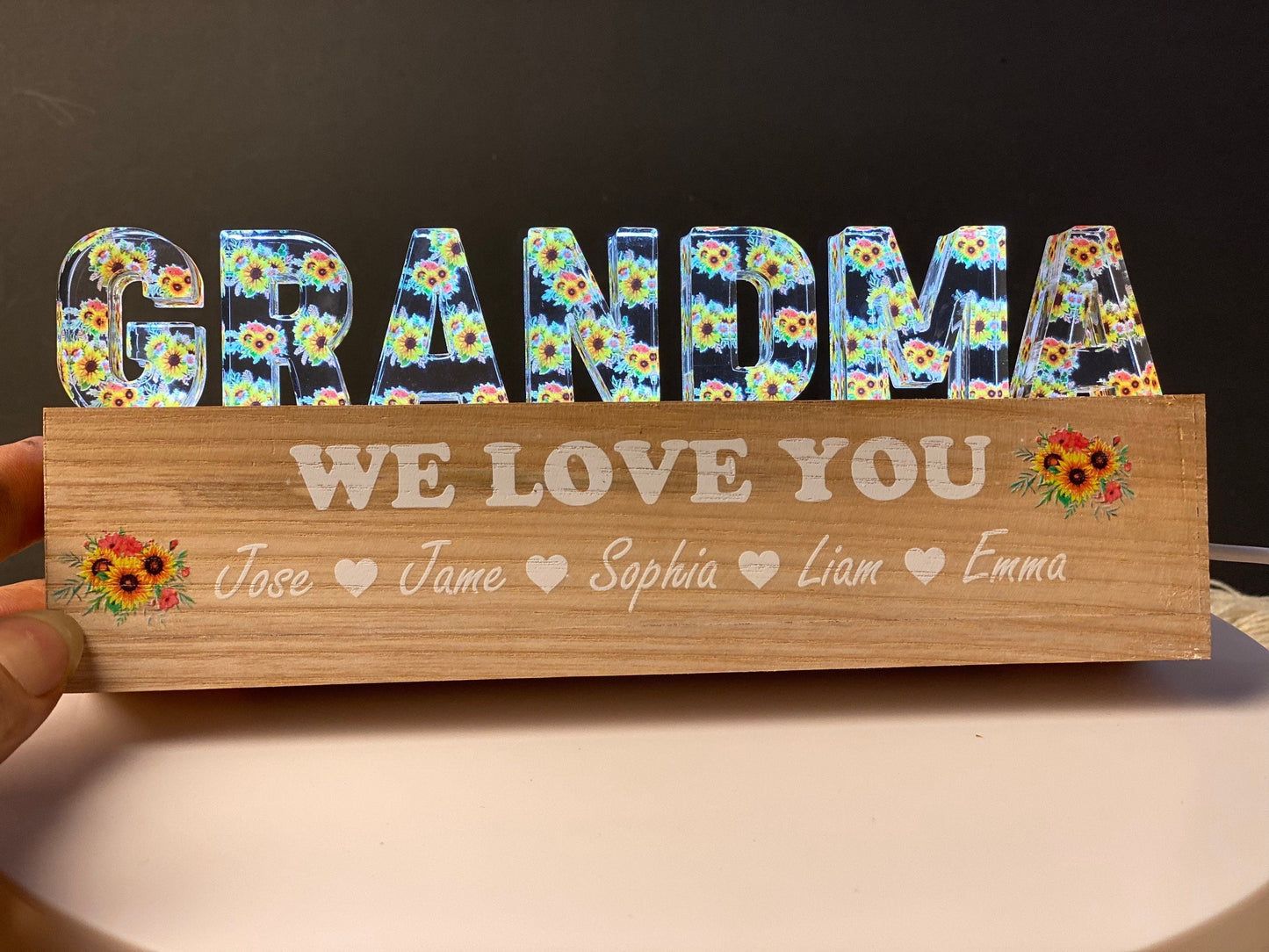 Personalized Grandma Night Light: Custom LED Wooden Base - product image 2