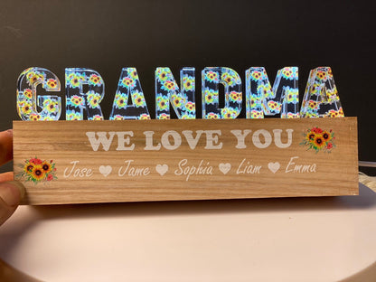 Personalized Grandma Night Light: Custom LED Wooden Base - product image 2