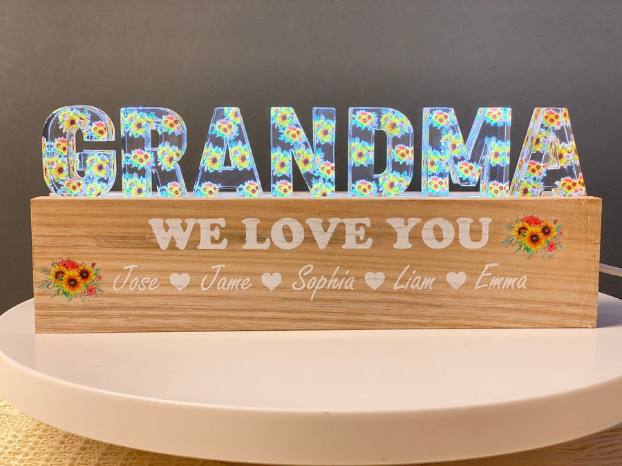 Personalized Grandma Night Light: Custom LED Wooden Base - main product image