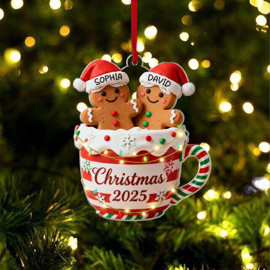Custom Gingerbread Couple Acrylic 2D Ornament 2026 – Personalized Names & Date, 2D Christmas Cup Decoration, Family Keepsake - main product image